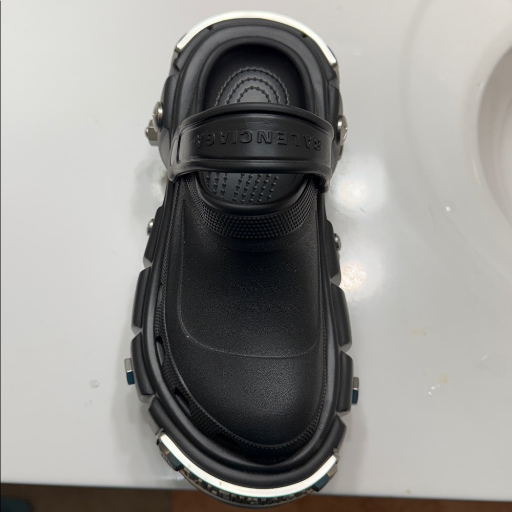 Balenciaga Black Footwear with Silver Details - Picture 6 of 10